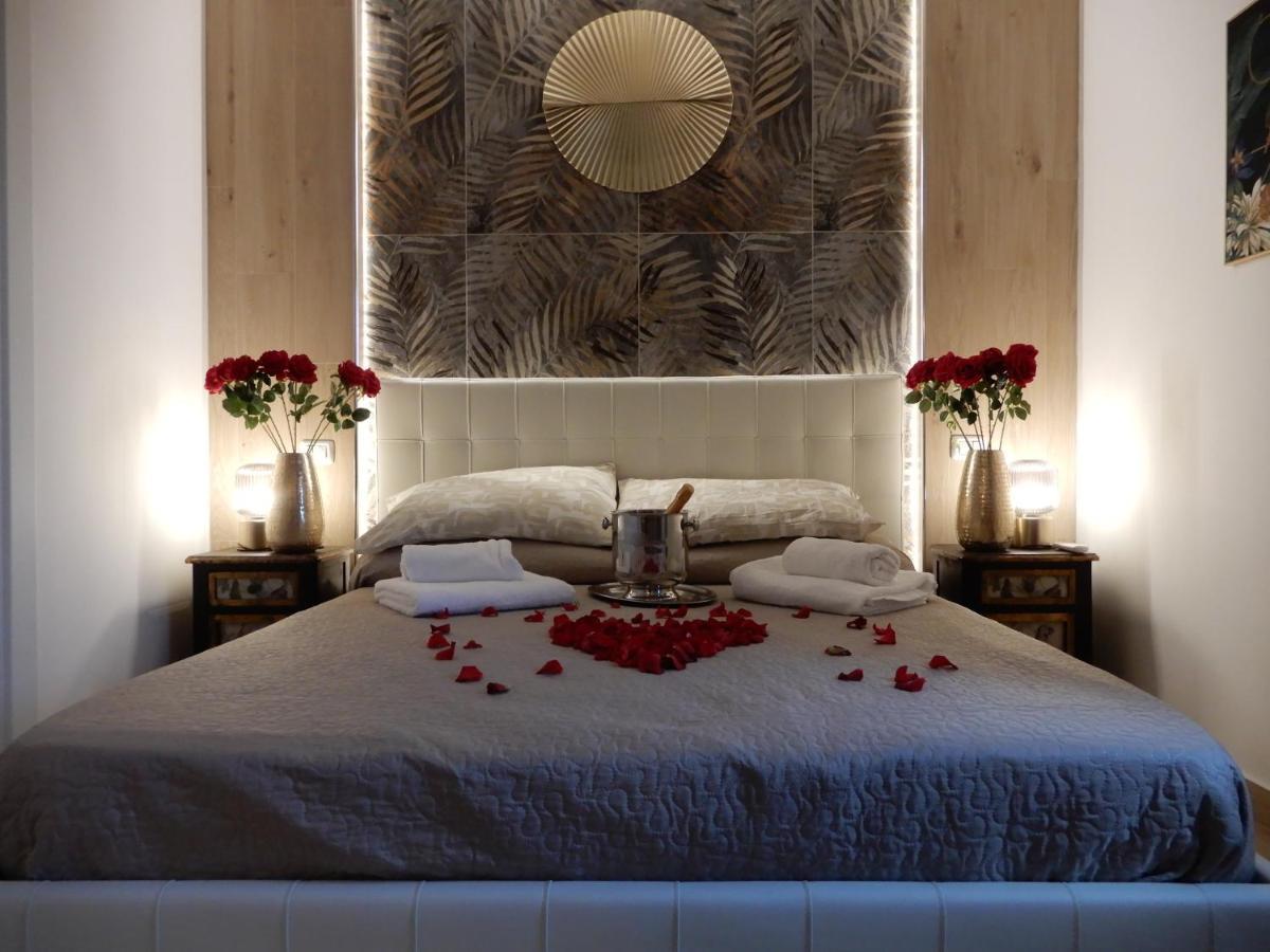 Caserta Royale Suite Екстериор снимка