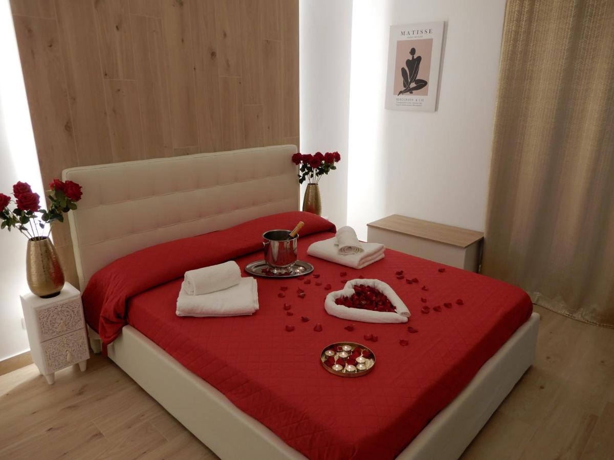 Caserta Royale Suite Екстериор снимка